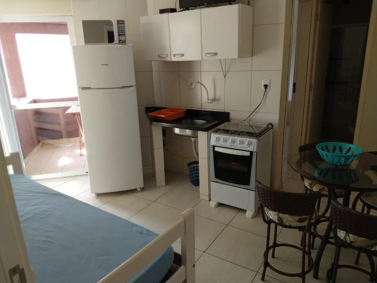 Residencial Melfi 3 Ap.5 Lateral Bombinhas